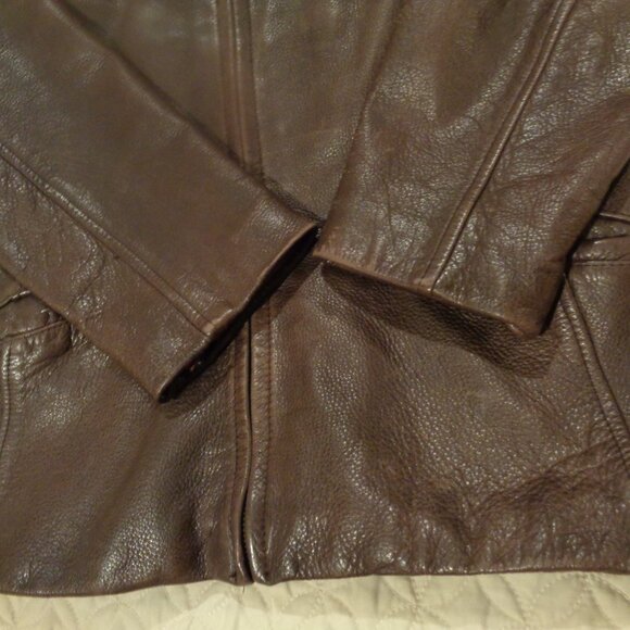 Awesome leather jacket in sz S/CH Great condition by Leather Limited - Picture 8 of 13